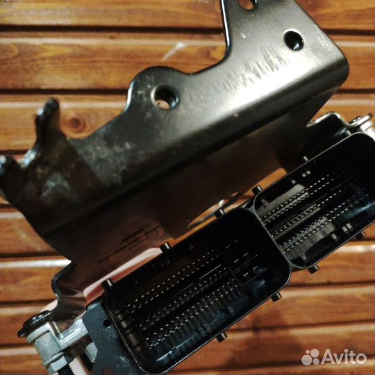 Блок управления двигателем l494