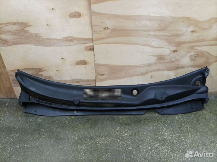 Жабо Kia Sportage 3