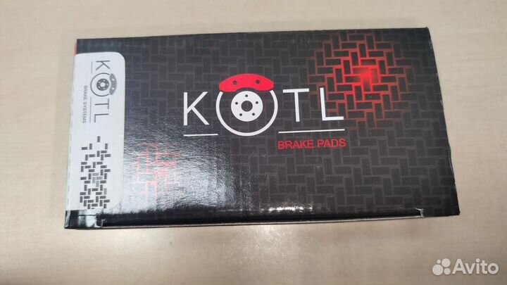 Колодки тормозные передние к-кт toyota camry V70