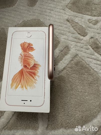 Телефон iPhone 6s 32