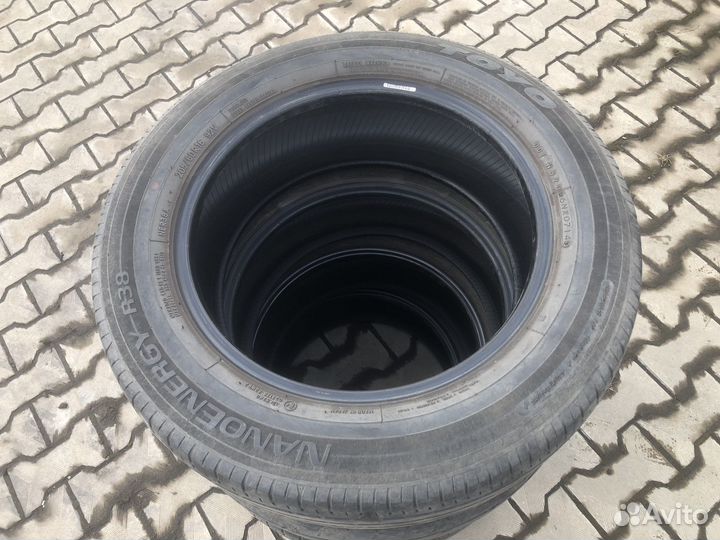Toyo NanoEnergy R38 205/60 R16