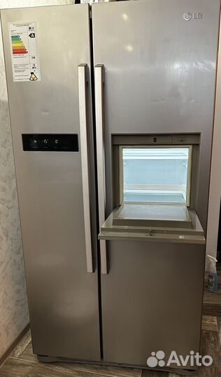 Холодильник side- by- side LG
