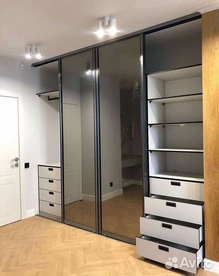 Шкаф в спальню