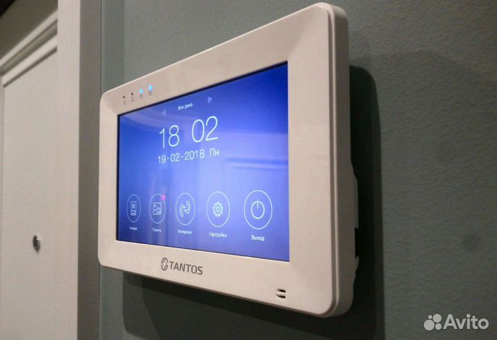 Установка камер видеонаблюдения и домофонов