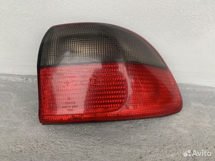 Фонарь задний правый Opel Omega B