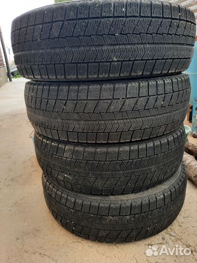 Bridgestone Blizzak VRX 185/65 R15 88S