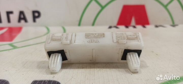 Крепление бампера заднее Nissan Qashqai J10 HR16DE