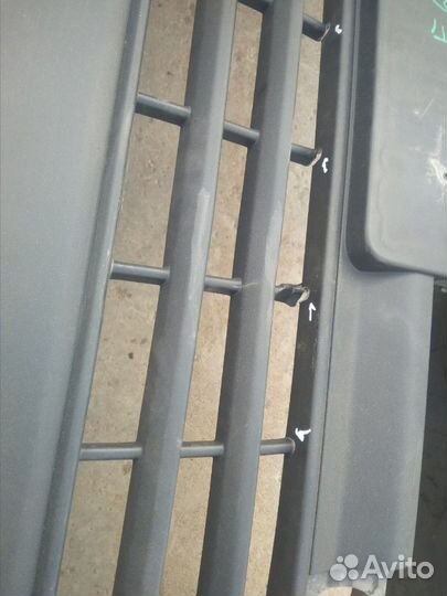 Бампер для VW Transporter T6 2015)