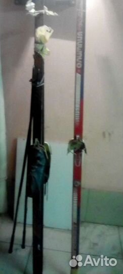 Лыжи пластик деревянные