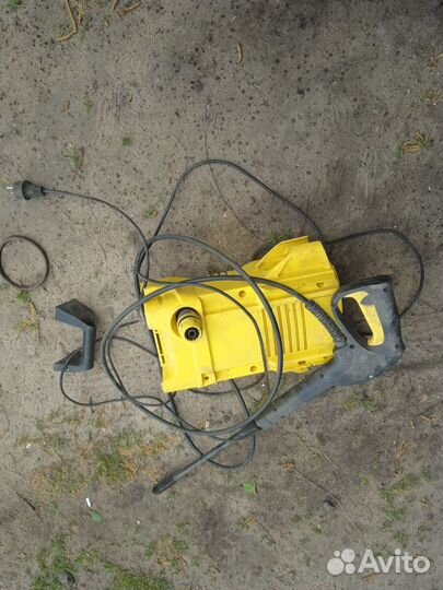 Мойка высокого давления karcher