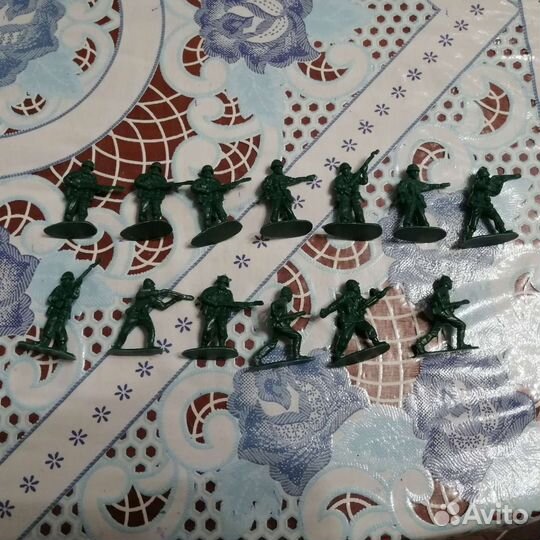 Набор солдатиков