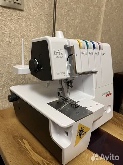 Распошивальная машина bernette b42 funlock