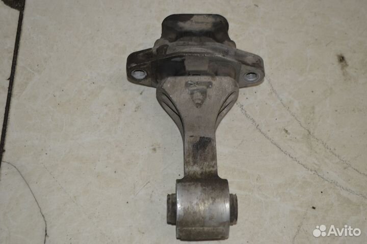 Подушка кпп задняя Kia Ceed 2 JD