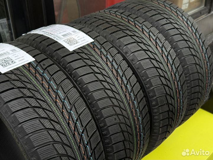 Kumho WinterCraft Ice Wi51 215/50 R17 95T