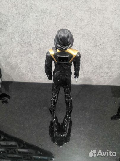 Игрушка марвел Соколиный глаз