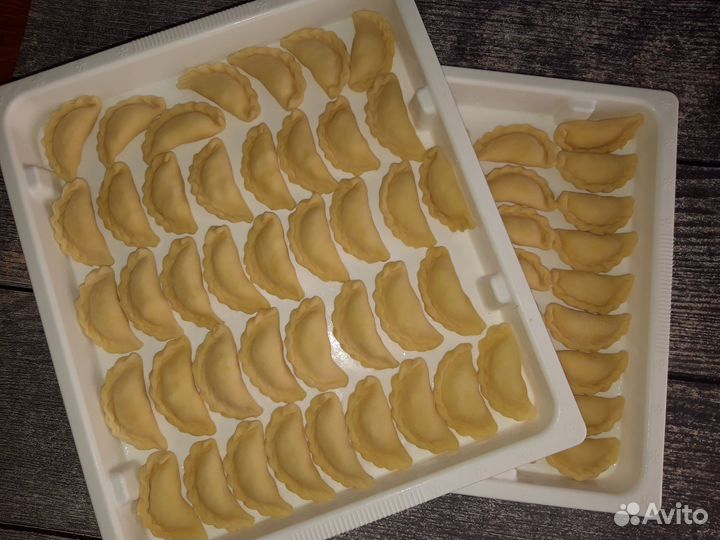 Домашние пельмени, вареники