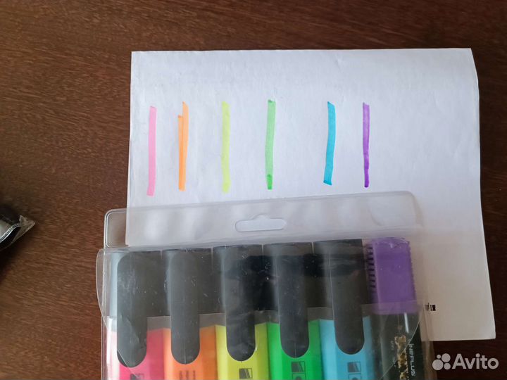 Текстовыделители Edding и Attache