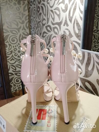 Босоножки женские 36-37