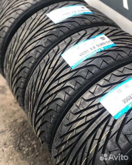 Triangle TR968 245/40 R18