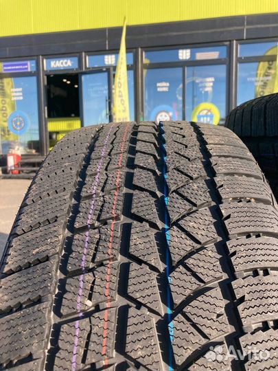 DoubleStar DW02 275/45 R21 110T