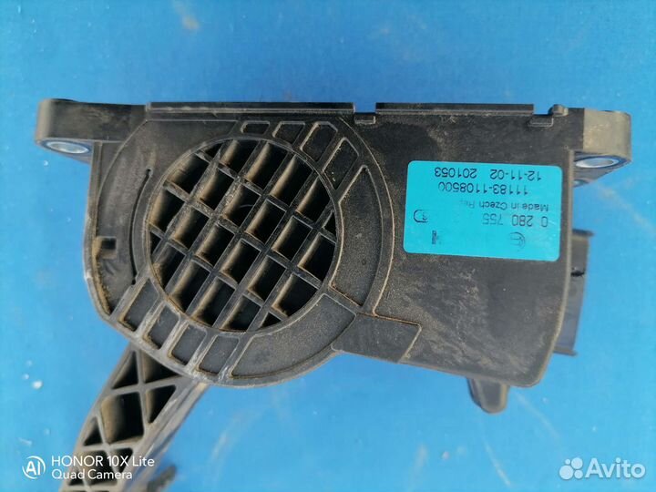 Педаль газа granta