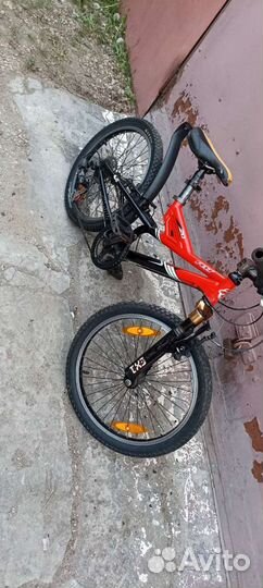 Американский Felt подростковый горный 20