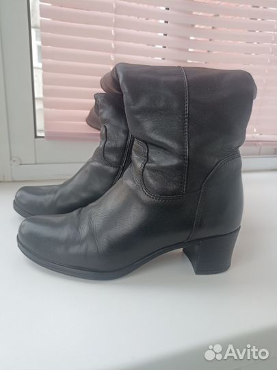 Сапоги женские демисезонные 37