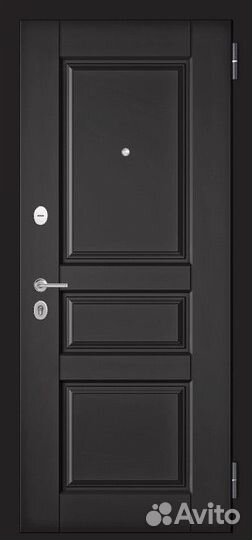 Дверь входная в квартиру