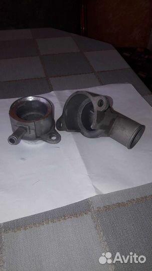 Корпус термостата Шевроле Лачетти