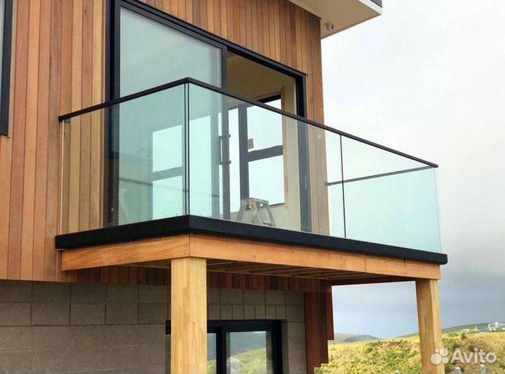 Перила из стекла лестничные ограждения