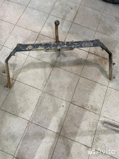 Фаркоп на nissan juke