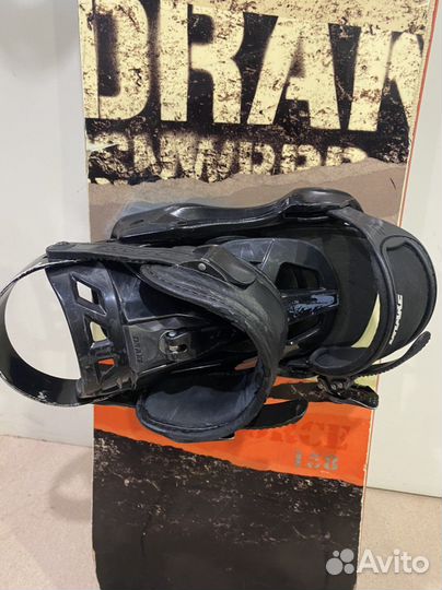 Сноуборд с креплениями