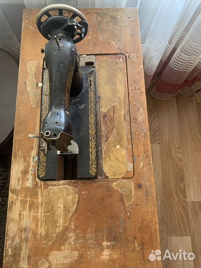 Швейная машинка