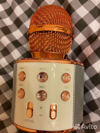 Караоке микрофон