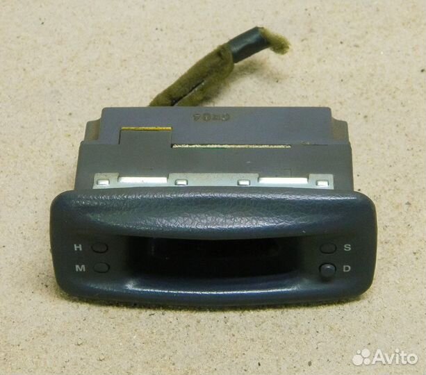 Часы салонные Nexia N100