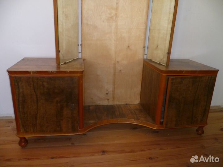 Трюмо антикварное нат. дерево шпон 1955г редкое