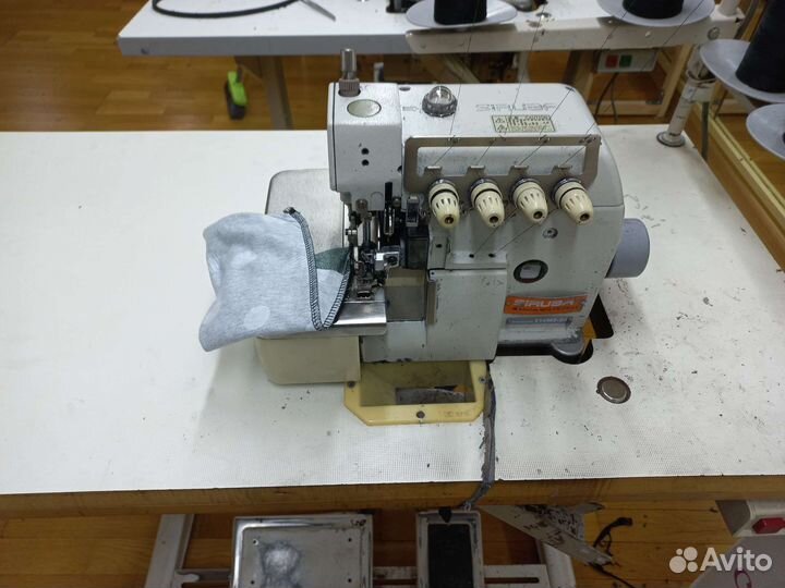 Швейная машинка