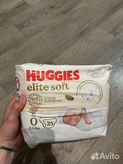 Памперсы huggies 0