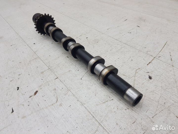 Распредвал выпускной правый Chrysler Concorde 2