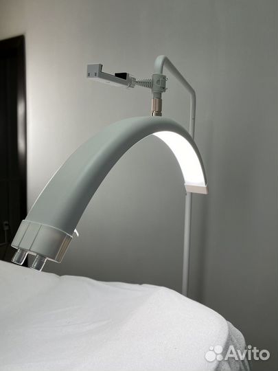 Лампа луна бестеневая