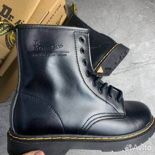 Dr. Martens 1460 Black Smooth Leather