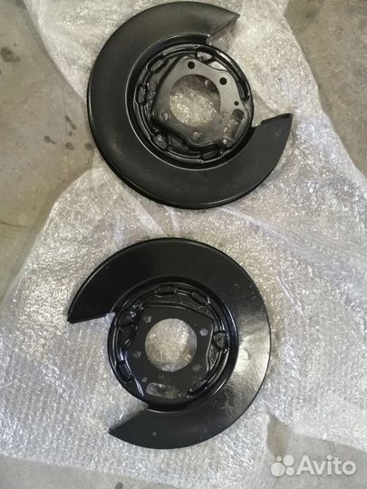 Кожухи задних тормозных дисков Kia optima 3 tf