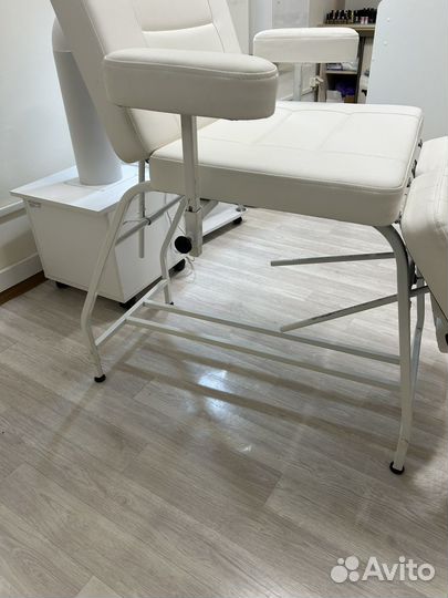 Педикюрное кресло