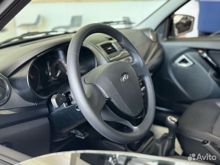 LADA Granta 1.6 МТ, 2024