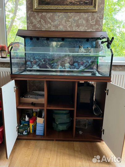 Террариум с тумбой