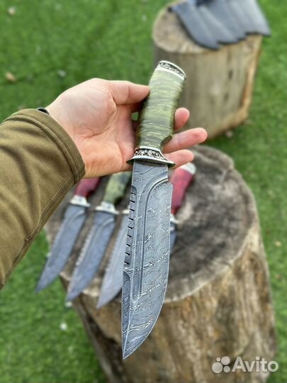 Нож из дамасской стали