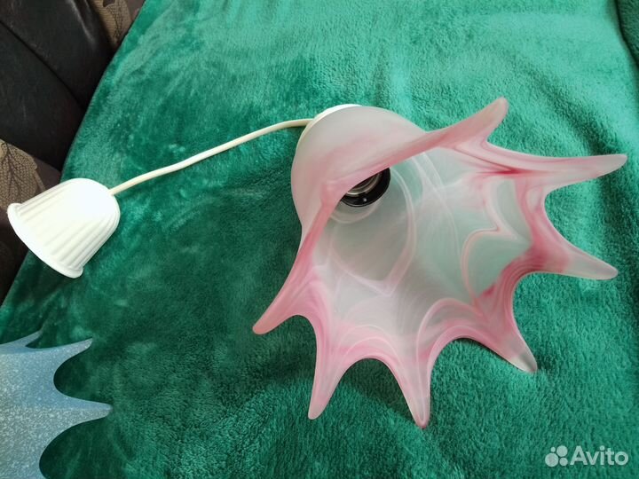 Люстра новая плафоном