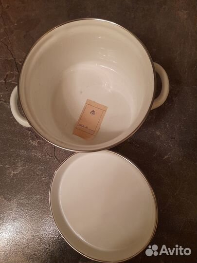Набор эмалированной посуды новый СССР