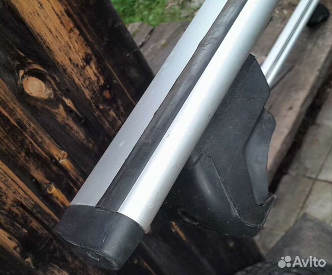 Багажник на релинги