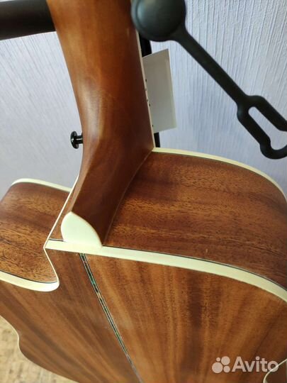 Ажурная гитара инкрустацией новая